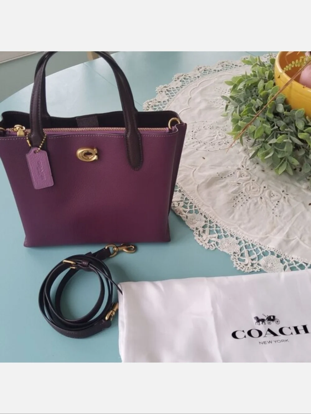 NWOT Coach Willow Tote 24 in Deep Berry with Gold Hardware - Picture 3 of 5